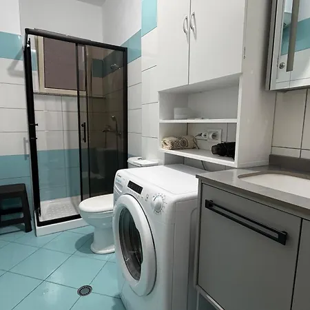 Apartment Mire
